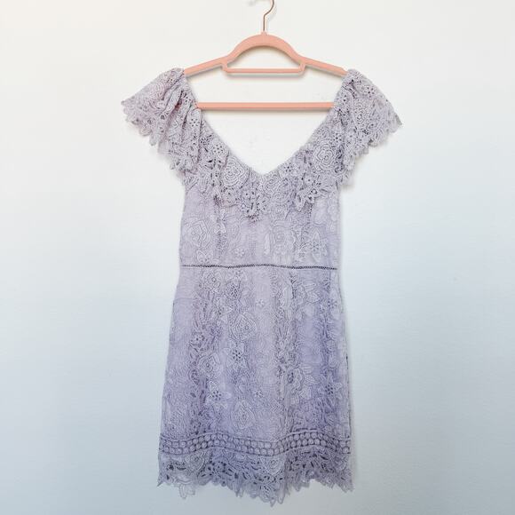 Saylor Adoa Lace Flutter Sleeve Mini Dress Lilac‎ Small Cottage Fairy Bridal - Picture 1 of 6